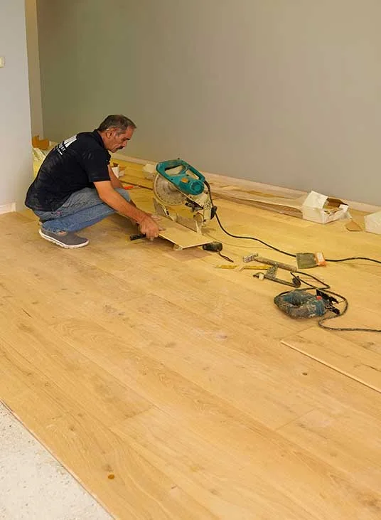  عکس زیبا از ویژگی های بهترین پارکت لمینت اتاق خواب